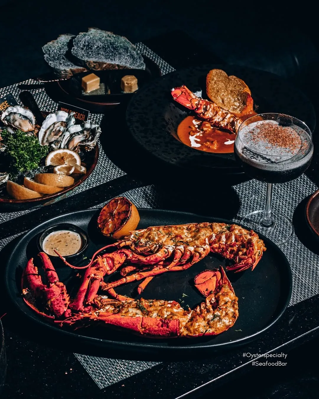 Oyster and seafood plates served at the Lamai shucking counter